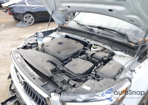 2022 Volvo Xc40 T5 Inscription z USA, uszkodzony, nr VIN YV4162UL7N2708046